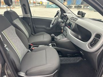 Car image 15