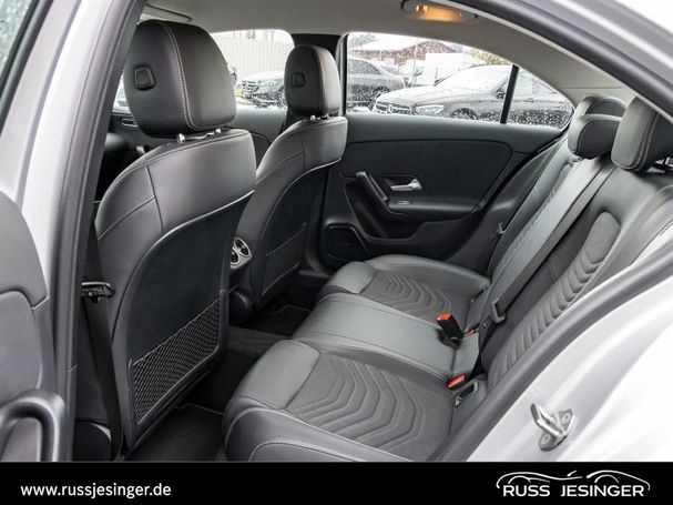 Mercedes-Benz A 250 e 160 kW image number 9