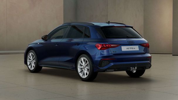 Audi A3 40 TFSIe S-line 150 kW image number 3