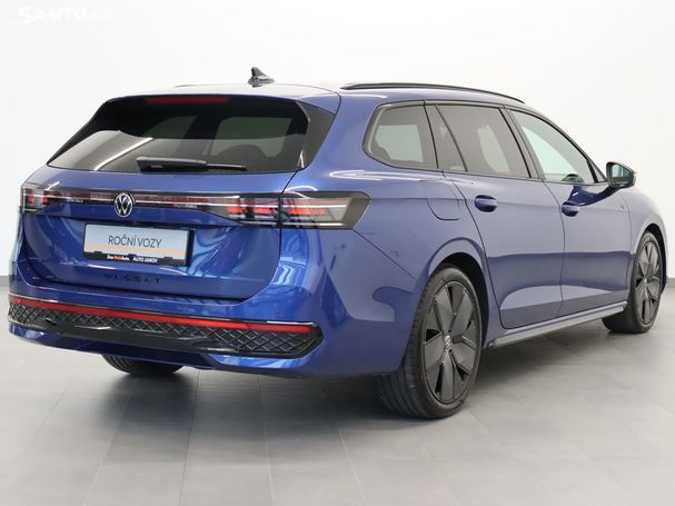 Volkswagen Passat Variant 2.0 TDI R-Line DSG 110 kW image number 4