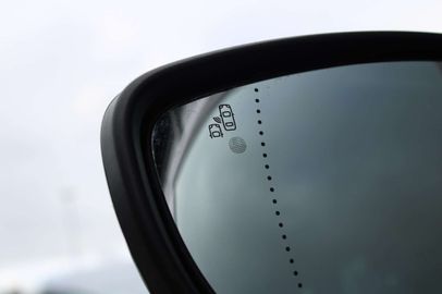 Car image 41