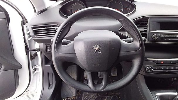 Peugeot 308 1.6 BlueHDi 100 73 kW image number 14