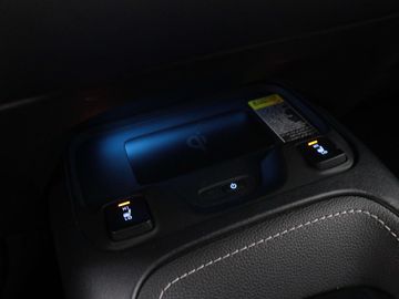 Car image 33