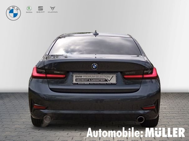 BMW 330i 190 kW image number 4