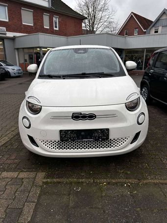 Fiat 500 e Action 70 kW image number 1