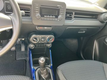 Car image 10