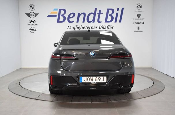 BMW i7 xDrive60 M Sport Pro 400 kW image number 8