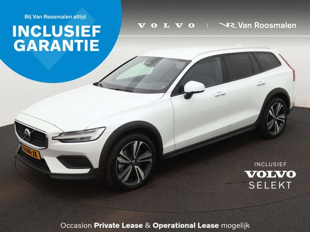 Volvo V60 Cross Country AWD B5 185 kW image number 1