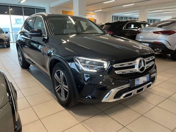 Mercedes-Benz GLC 300 d 4Matic 180 kW image number 2