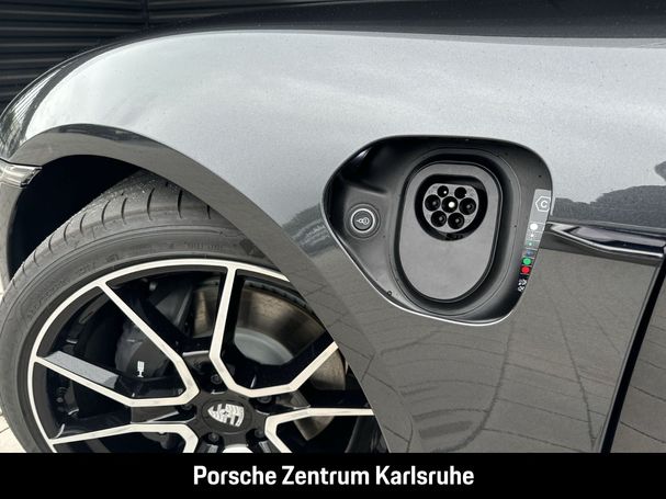 Porsche Taycan 320 kW image number 11