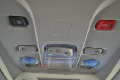 Car image 31