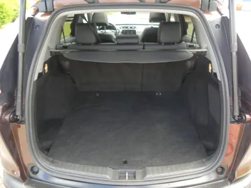 Car image 34