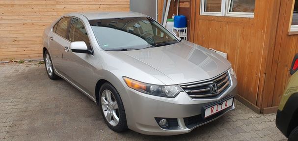 Honda Accord 2.0 115 kW image number 1