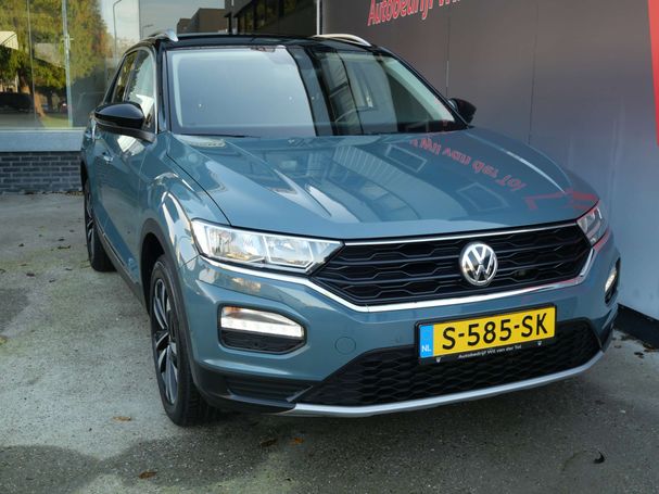 Volkswagen T-Roc 1.0 TSI Style 85 kW image number 1