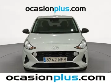 Car image 10