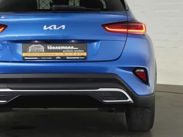 Car image 37