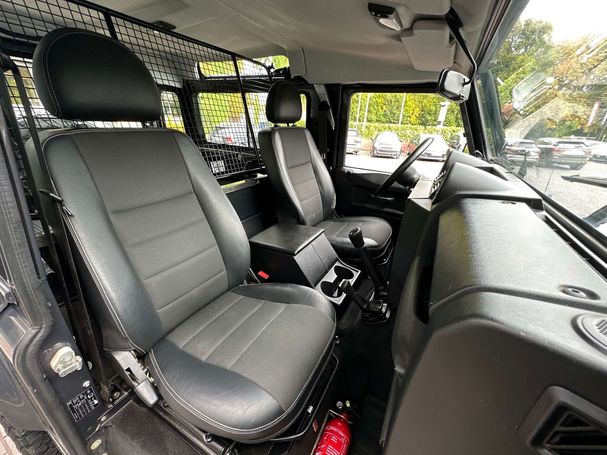 Land Rover Defender 2.2 90 kW image number 28