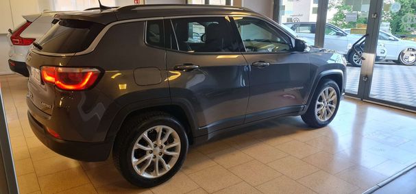 Jeep Compass 1.6 Limited 88 kW image number 8