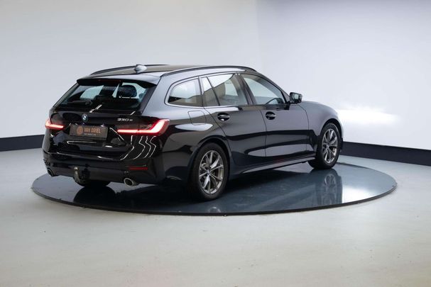 BMW 330 e Touring Sport Line 215 kW image number 14