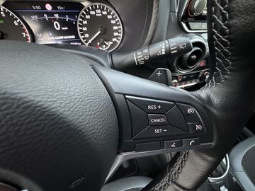 Car image 36