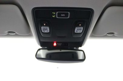 Car image 37