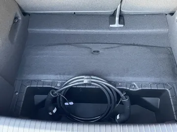 Car image 38