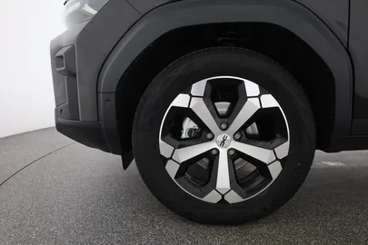 Car image 32