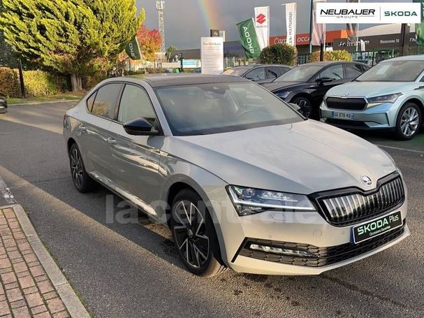 Skoda Superb 1.4 TSI Sportline 160 kW image number 2