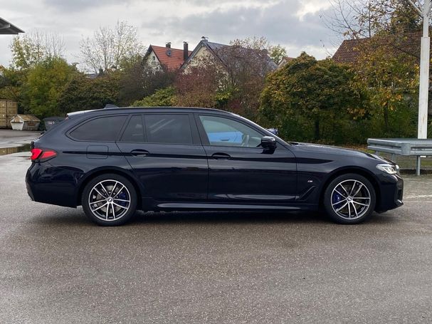 BMW 530 Touring 215 kW image number 3