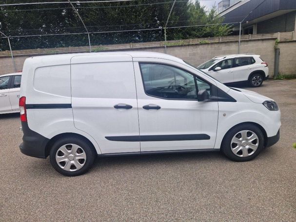 Ford Transit Courier Van 1.5 TDCi 55 kW image number 5