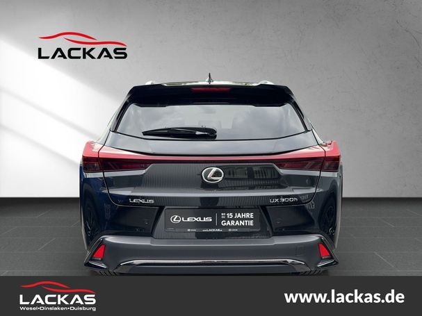 Lexus UX 300h 146 kW image number 3