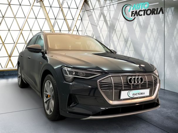 Audi e-tron 55 Advanced 300 kW image number 2