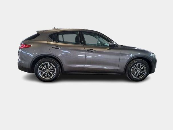 Alfa Romeo Stelvio Diesel AT8 Q4 140 kW image number 3