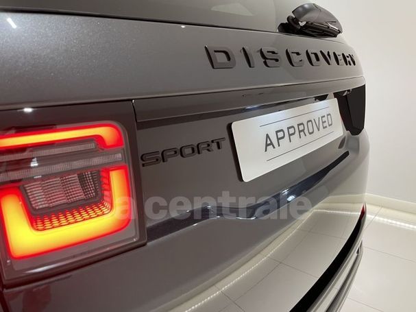 Land Rover Discovery Sport P200 SE 147 kW image number 13