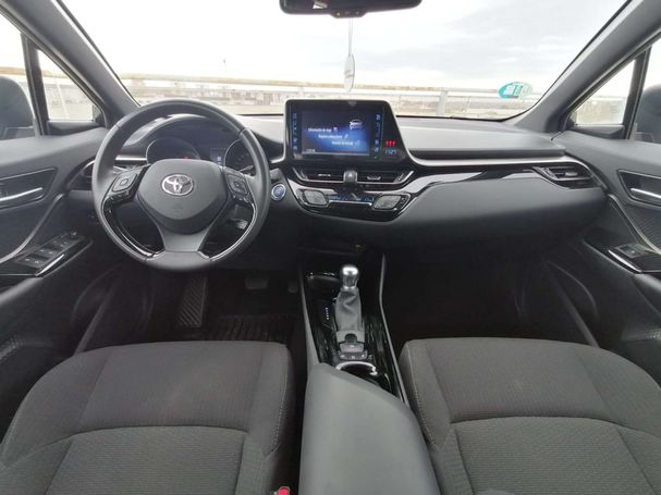 Toyota C-HR 90 kW image number 16