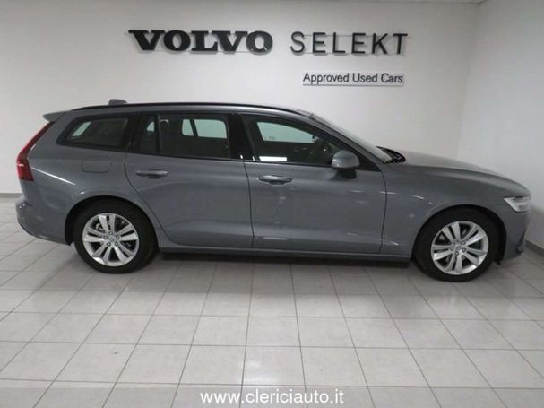 Volvo V60 B4 Momentum 145 kW image number 4