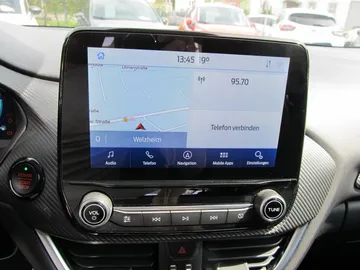 Car image 27