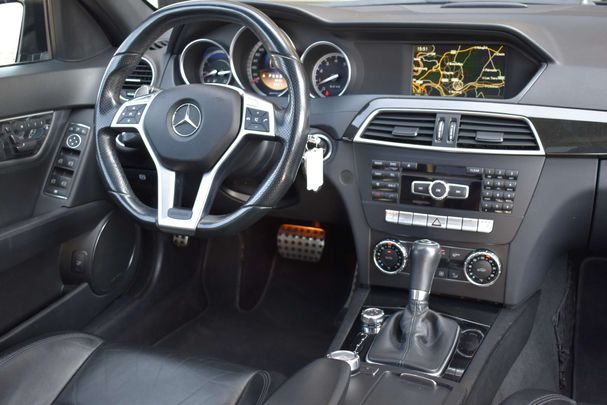 Mercedes-Benz C 63 AMG 336 kW image number 21