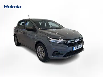 Car image 3