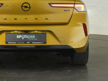 Car image 35