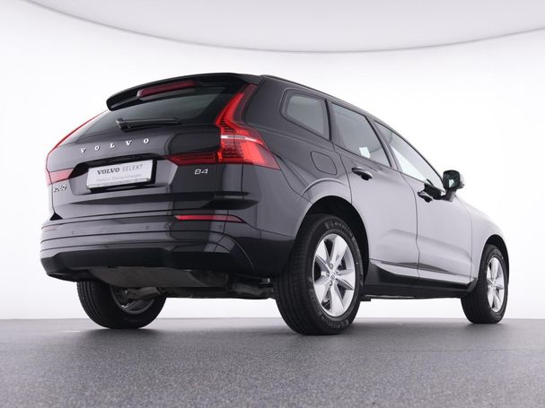 Volvo XC60 B4 Essential 145 kW image number 8