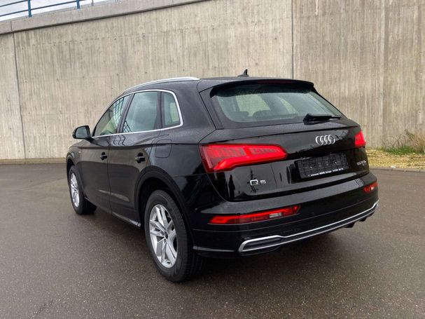 Audi Q5 50 TFSIe quattro Sport 220 kW image number 4