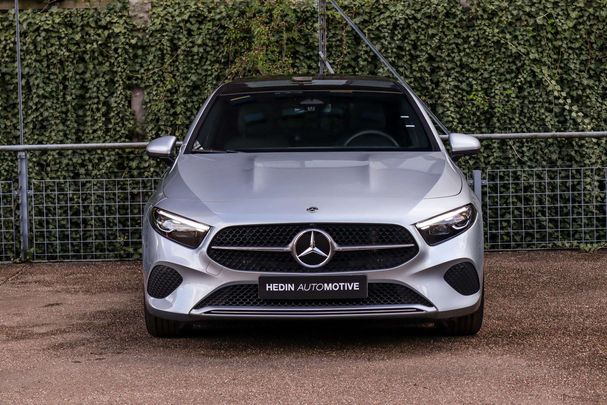 Mercedes-Benz A 180 100 kW image number 7