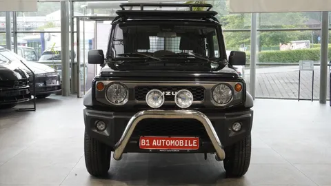 Car image 5