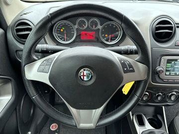 Car image 24