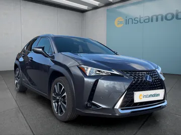 Car image 2