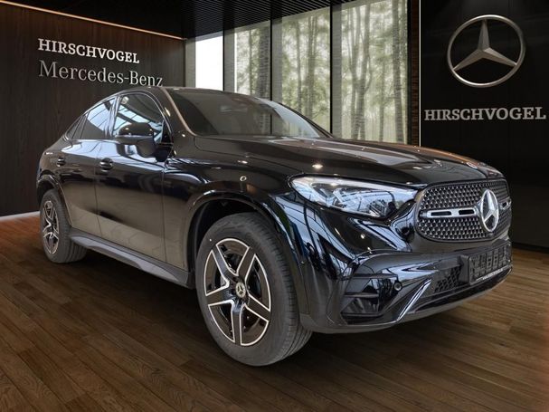 Mercedes-Benz GLC 300 e AMG Line 230 kW image number 2