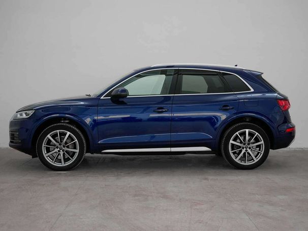 Audi Q5 50 TFSI quattro Business 220 kW image number 3