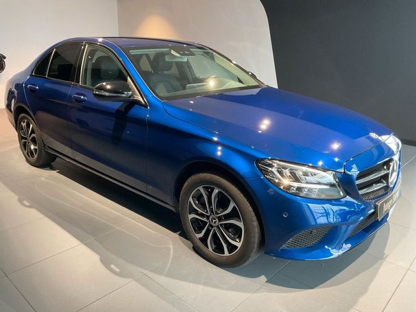 Mercedes-Benz C 300 190 kW image number 2