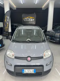 Car image 2
